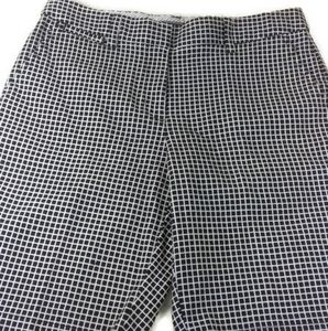 Lands End's Mid-Rise Textured Shorts Size: 8 (NWT)